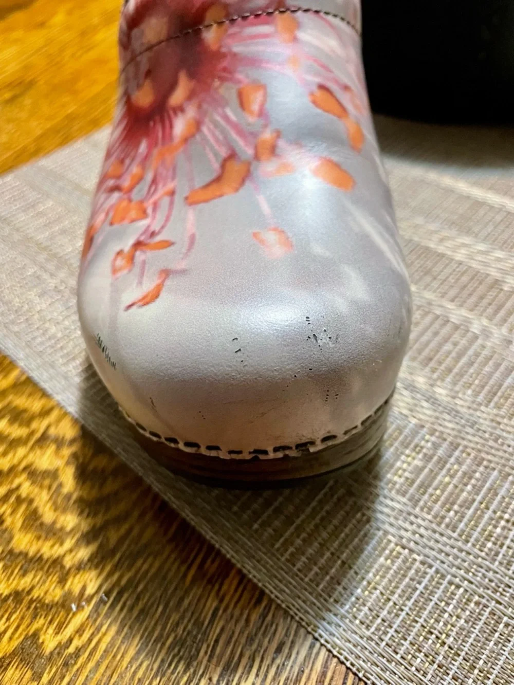 Dansko Professional Clog Ladies Size 39.
STUNNING red/orange floral color! - Picture 15 of 15